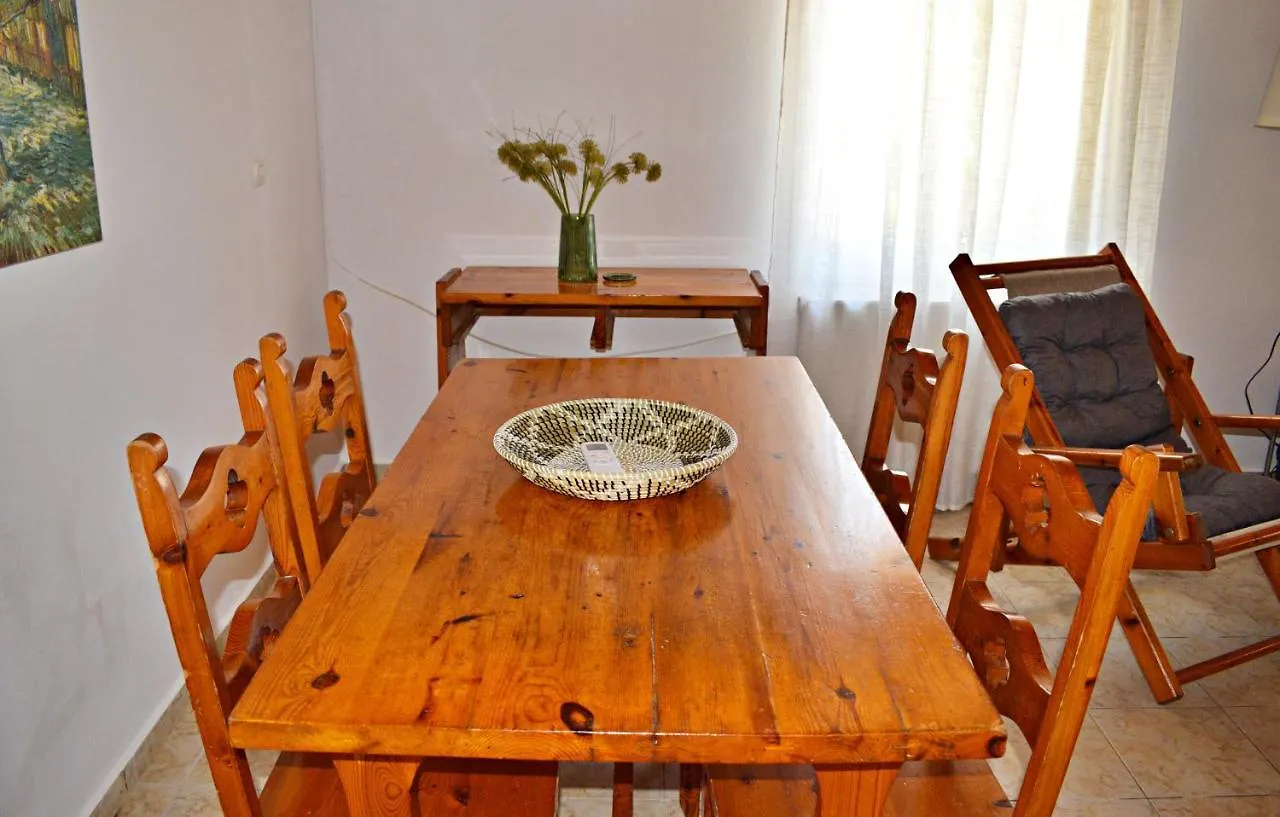 Holiday home Cozy Cottage With Garden And Olive Grove Of 5 Acr Mavrata